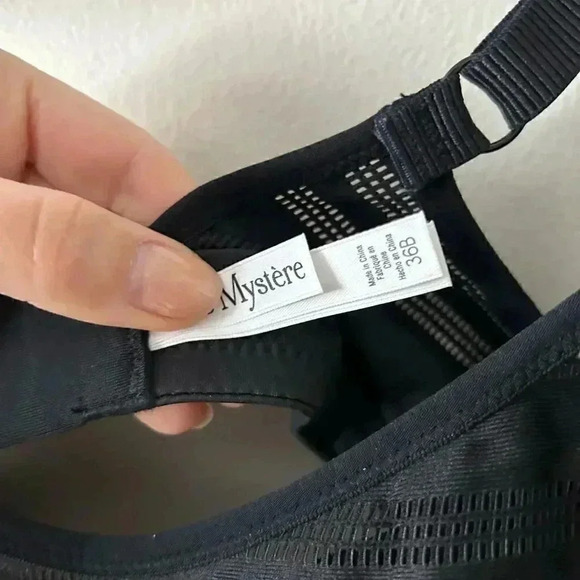 NWT Le Mystere Active Balance Sport Bra  36B - Picture 4 of 6